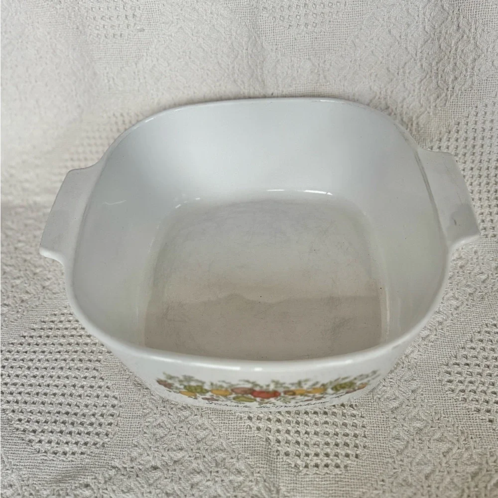 Set of Vintage Corning Ovenware